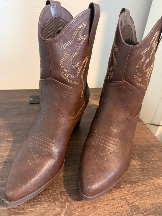 Soda Shoes - SODA Brown Western Ankle Boots Pointed Toe Cowgirl Booties Size 9
